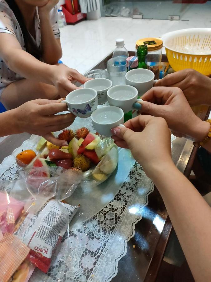 Muoi Homestay Chi Khu Co Ong Esterno foto